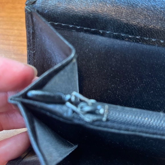 Vintage Michel Klein Black Leather Wallet Card Slots Zip Pouch Bill Fold - Picture 7 of 16